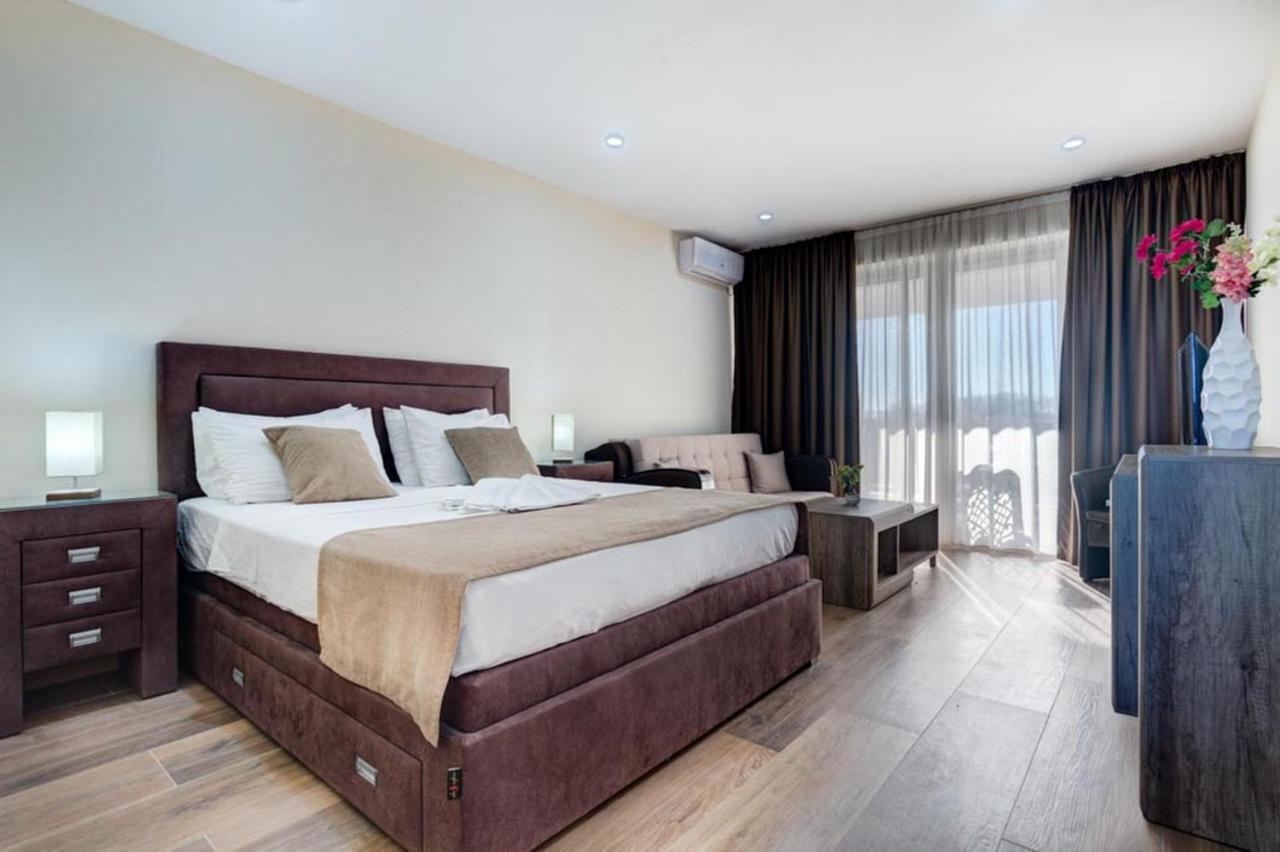 Hotel Zan Ulcinj Zewnętrze zdjęcie