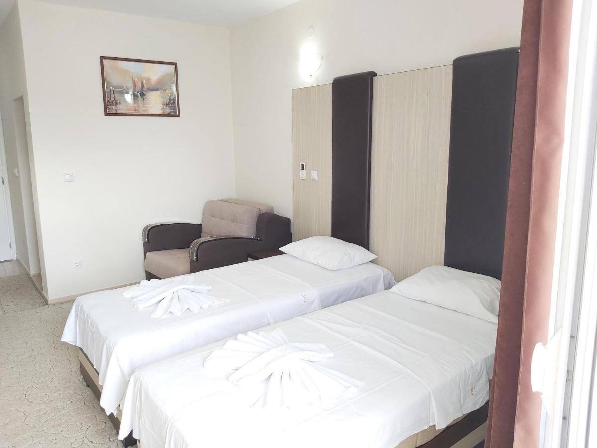 Hotel Zan Ulcinj Zewnętrze zdjęcie