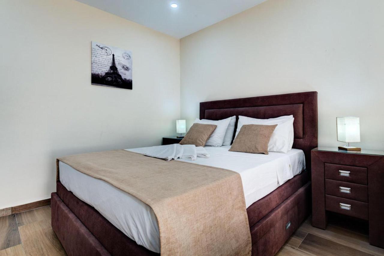 Hotel Zan Ulcinj Zewnętrze zdjęcie