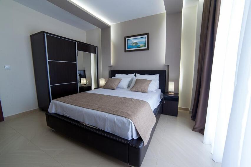Hotel Zan Ulcinj Zewnętrze zdjęcie